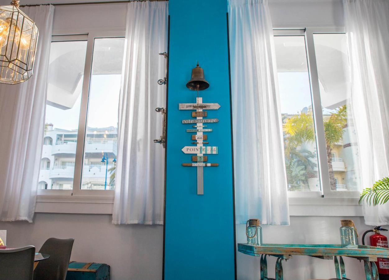 Popeye Suite: Puerto Marina Island Retreat with Rooftop Pool Benalmadena Exterior photo