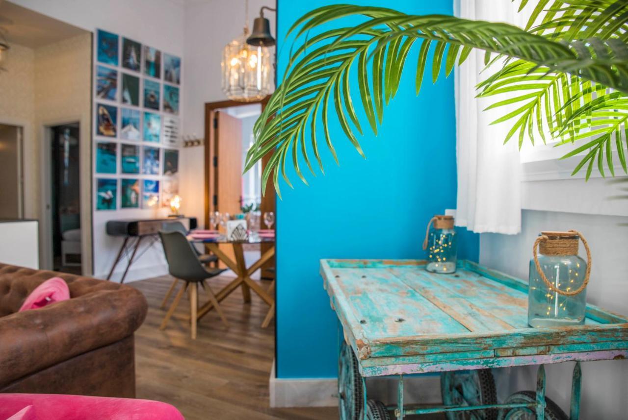 Popeye Suite: Puerto Marina Island Retreat with Rooftop Pool Benalmadena Exterior photo